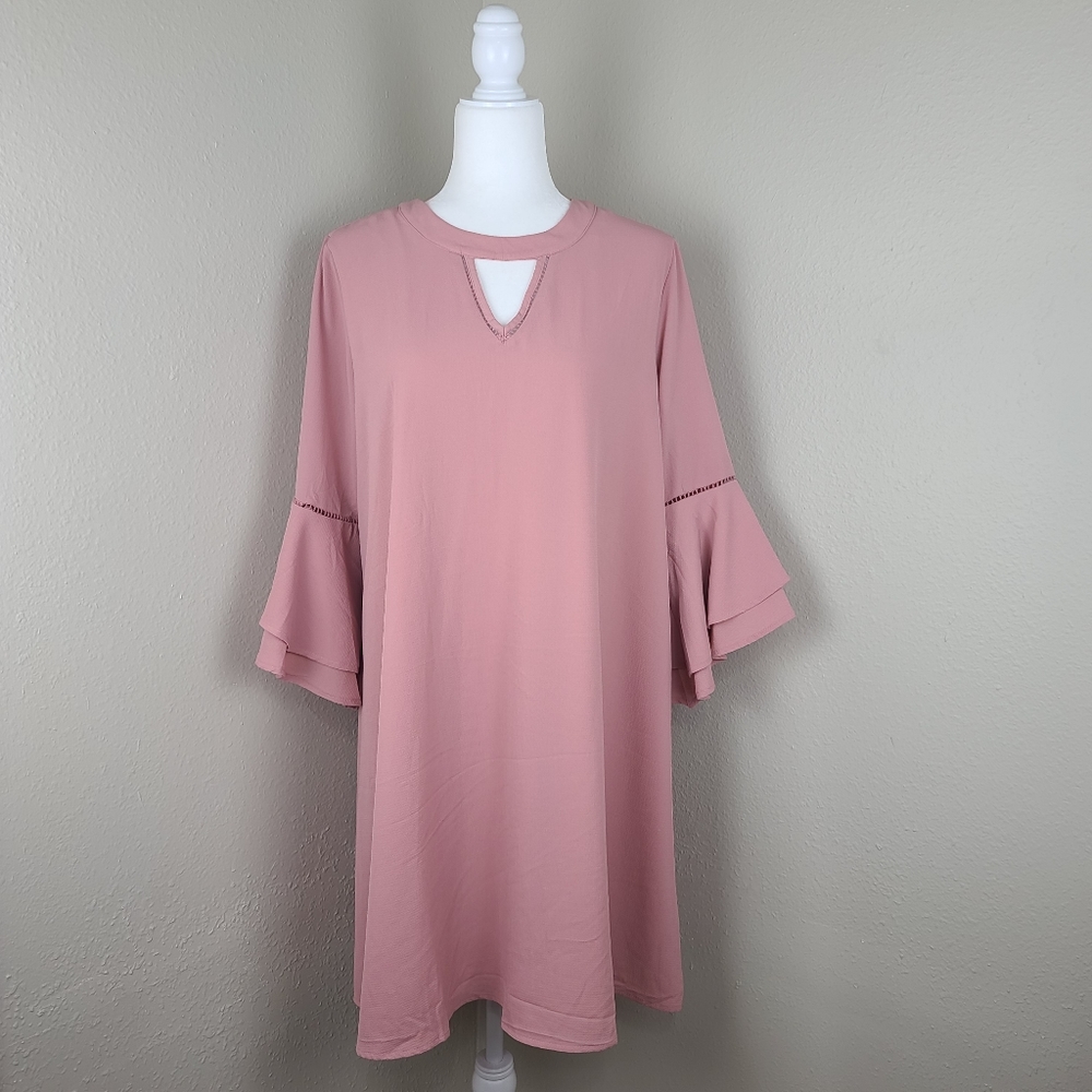 Naif midi dress size XL dusty pink long bell sleeve embroidered keyhole back ruf